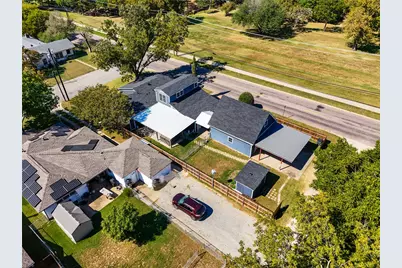 1825 N Highland Avenue, Sherman, TX 75092 - Photo 33