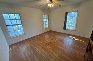 932 W Live Oak St, Jacksboro, TX 76458 - Photo 27