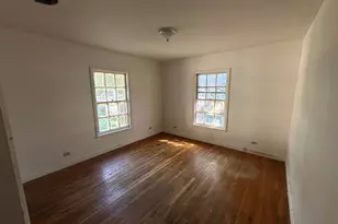 932 W Live Oak St, Jacksboro, TX 76458 - Photo 23