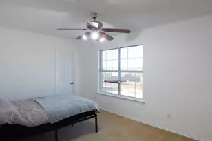 8452 Hawkview Dr, Fort Worth, TX 76179 - Photo 13