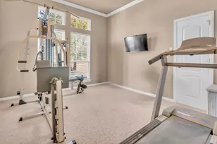 2101 W Emerald Bend Ct, Granbury, TX 76049 - Photo 21