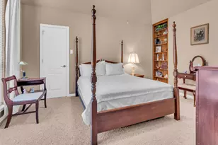 2101 W Emerald Bend Ct, Granbury, TX 76049 - Photo 25