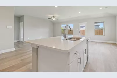 3903 Norwood Drive, Princeton, TX 75071 - Photo 5