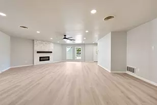 3117 Dreeben Dr, Richland Hills, TX 76118 - Photo 7