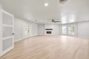 3117 Dreeben Dr, Richland Hills, TX 76118 - Photo 5