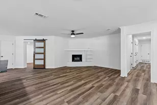 3002 Tanglewood Dr, Commerce, TX 75428 - Photo 13