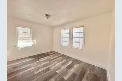 1212 Pine Street, Baytown, TX 77520 - Photo 13