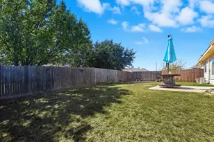 1201 Roping Reins Way, Fort Worth, TX 76052 - Photo 29
