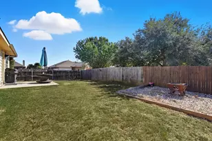 1201 Roping Reins Way, Fort Worth, TX 76052 - Photo 31