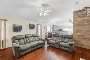 1201 Roping Reins Way, Fort Worth, TX 76052 - Photo 9