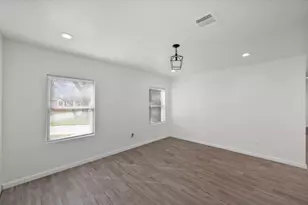 1167 Greenbrier Dr, River Oaks, TX 76114 - Photo 17