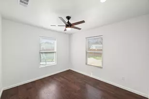 1167 Greenbrier Dr, River Oaks, TX 76114 - Photo 5