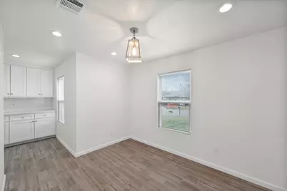 1167 Greenbrier Drive, River Oaks, TX 76114 - Photo 13