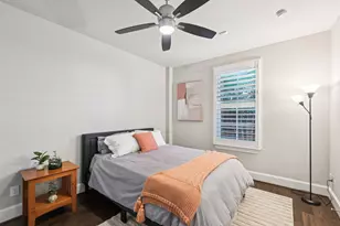 2815 Lynlock Ct, Dallas, TX 75219 - Photo 31