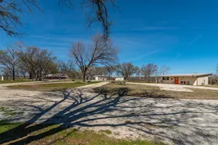 4336 Carpenters Bluff Rd, Denison, TX 75021 - Photo 37