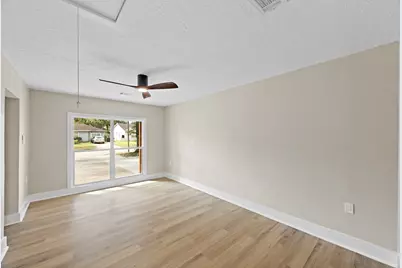 10211 Glenmawr Drive, Houston, TX 77075 - Photo 19