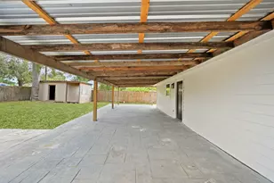 10211 Glenmawr Dr, Houston, TX 77075 - Photo 37