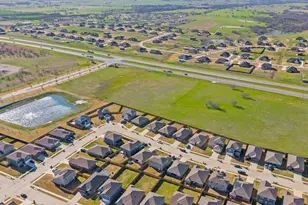 13623 Logan Pass Dr, Ponder, TX 76259 - Photo 33