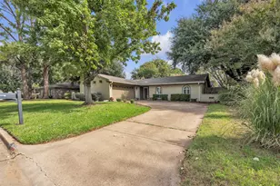 2401 San Diego Dr, Arlington, TX 76015 - Photo 3