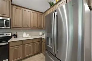 9824 Mescalbean Blvd, Fort Worth, TX 76036 - Photo 9