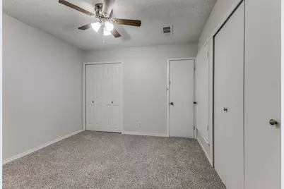 3921 Ambassador Way, Balch Springs, TX 75180 - Photo 11