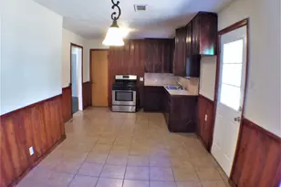 2113 Haltom Rd, Haltom City, TX 76117 - Photo 11