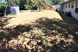 2113 Haltom Rd, Haltom City, TX 76117 - Photo 31