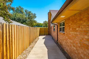 4912 Arborlawn Dr, Fort Worth, TX 76109 - Photo 15