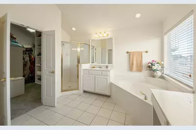 3321 Kendall Lane, Irving, TX 75062 - Photo 21