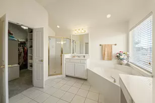 3321 Kendall Ln, Irving, TX 75062 - Photo 21