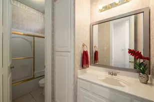 3321 Kendall Ln, Irving, TX 75062 - Photo 17