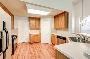 4500 Shady Hollow Dr, Fort Worth, TX 76123 - Photo 9