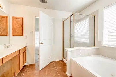 4500 Shady Hollow Drive, Fort Worth, TX 76123 - Photo 15