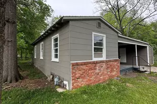 106 Circle Dr, Bogata, TX 75417 - Photo 5