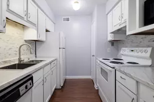 8109 Skillman St, Dallas, TX 75231 - Photo 5