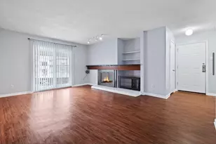 8109 Skillman St, Dallas, TX 75231 - Photo 9