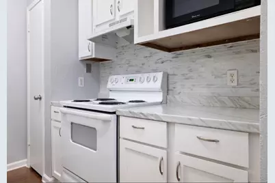 8109 Skillman Street #2001, Dallas, TX 75231 - Photo 7