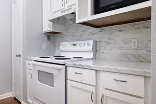 8109 Skillman St, Dallas, TX 75231 - Photo 7