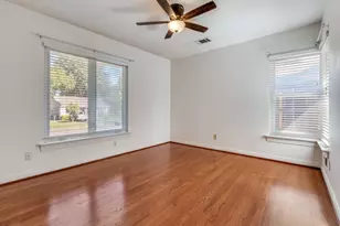 6150 Ravendale Ln, Dallas, TX 75214 - Photo 9