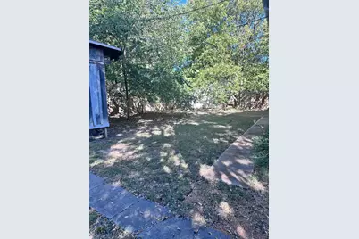 112 N Grand Avenue, Sherman, TX 75090 - Photo 5