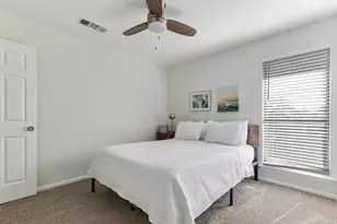 9402 Moss Farm Ln, Dallas, TX 75243 - Photo 9