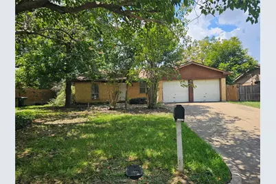 1604 Homemaker Hills Drive, Arlington, TX 76010 - Photo 1