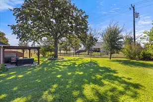 6921 Westover Dr, Granbury, TX 76049 - Photo 35