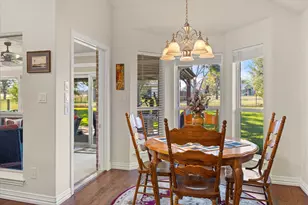 6921 Westover Dr, Granbury, TX 76049 - Photo 9