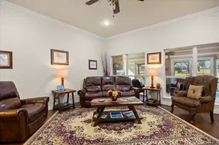 6921 Westover Dr, Granbury, TX 76049 - Photo 7