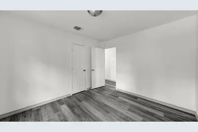 1404 SE 12th Street, Mineral Wells, TX 76067 - Photo 17