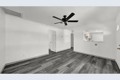 1404 SE 12th Street, Mineral Wells, TX 76067 - Photo 7