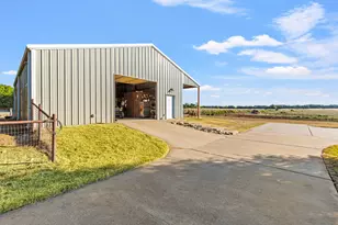 613 Bone Rd, Valley Mills, TX 76689 - Photo 29