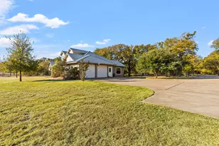 613 Bone Rd, Valley Mills, TX 76689 - Photo 37