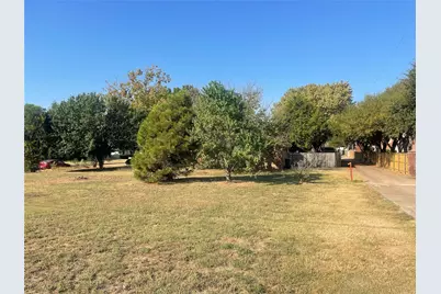 924 Walters Drive, Cedar Hill, TX 75104 - Photo 3